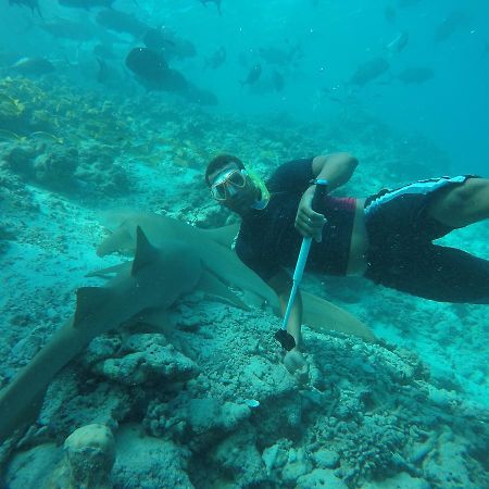 Arena Lodge Sky Maafushi Luaran gambar
