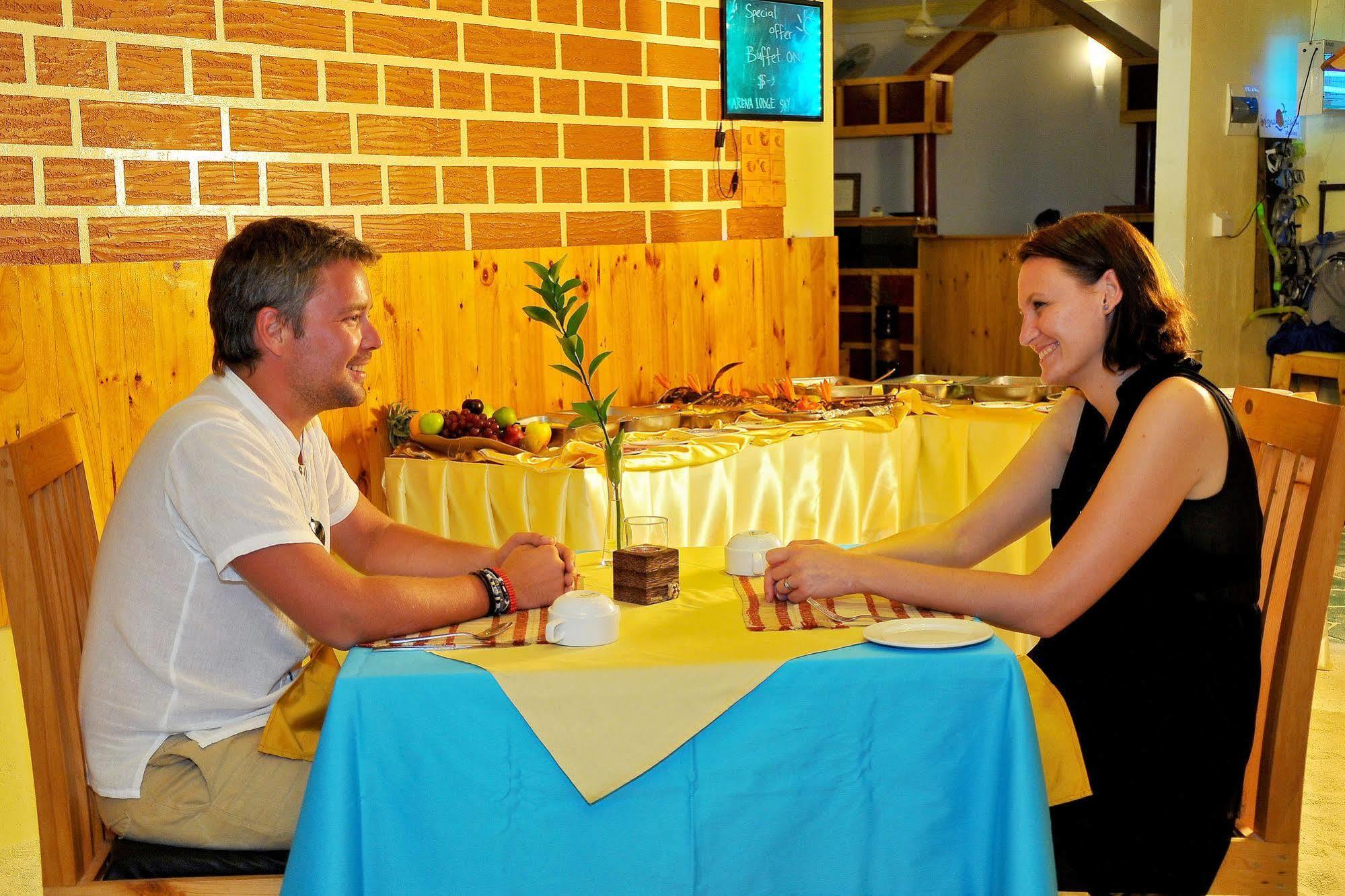 Arena Lodge Sky Maafushi Luaran gambar