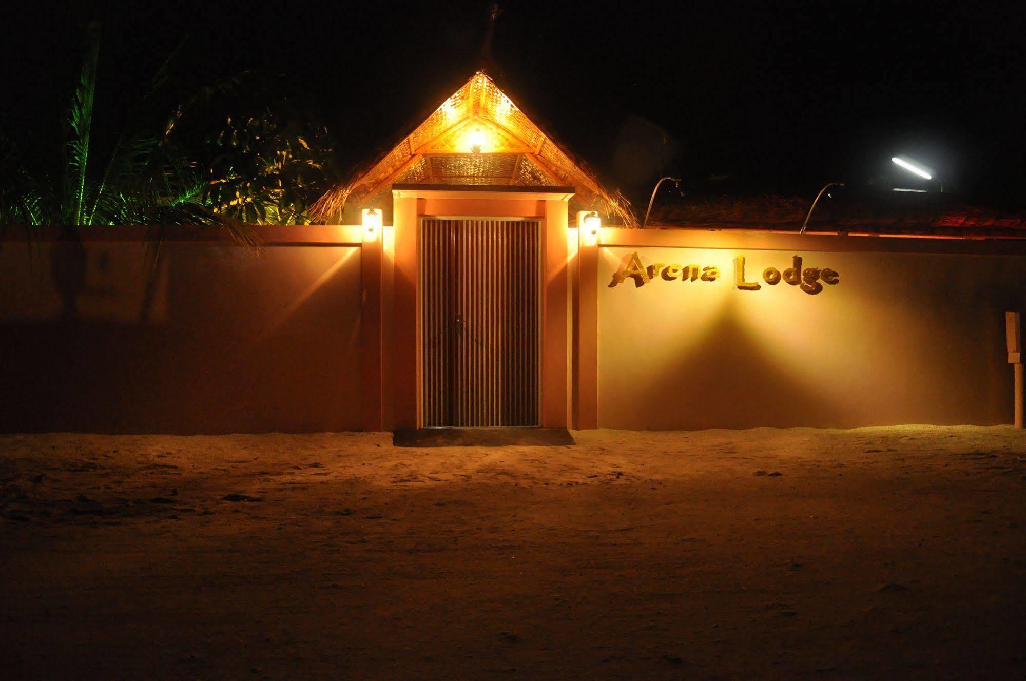 Arena Lodge Sky Maafushi Luaran gambar